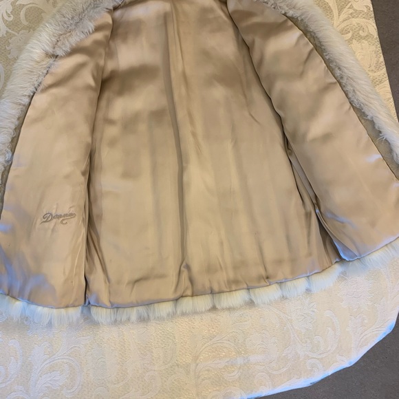 Blue Fox Fur Coat - Picture 9 of 9